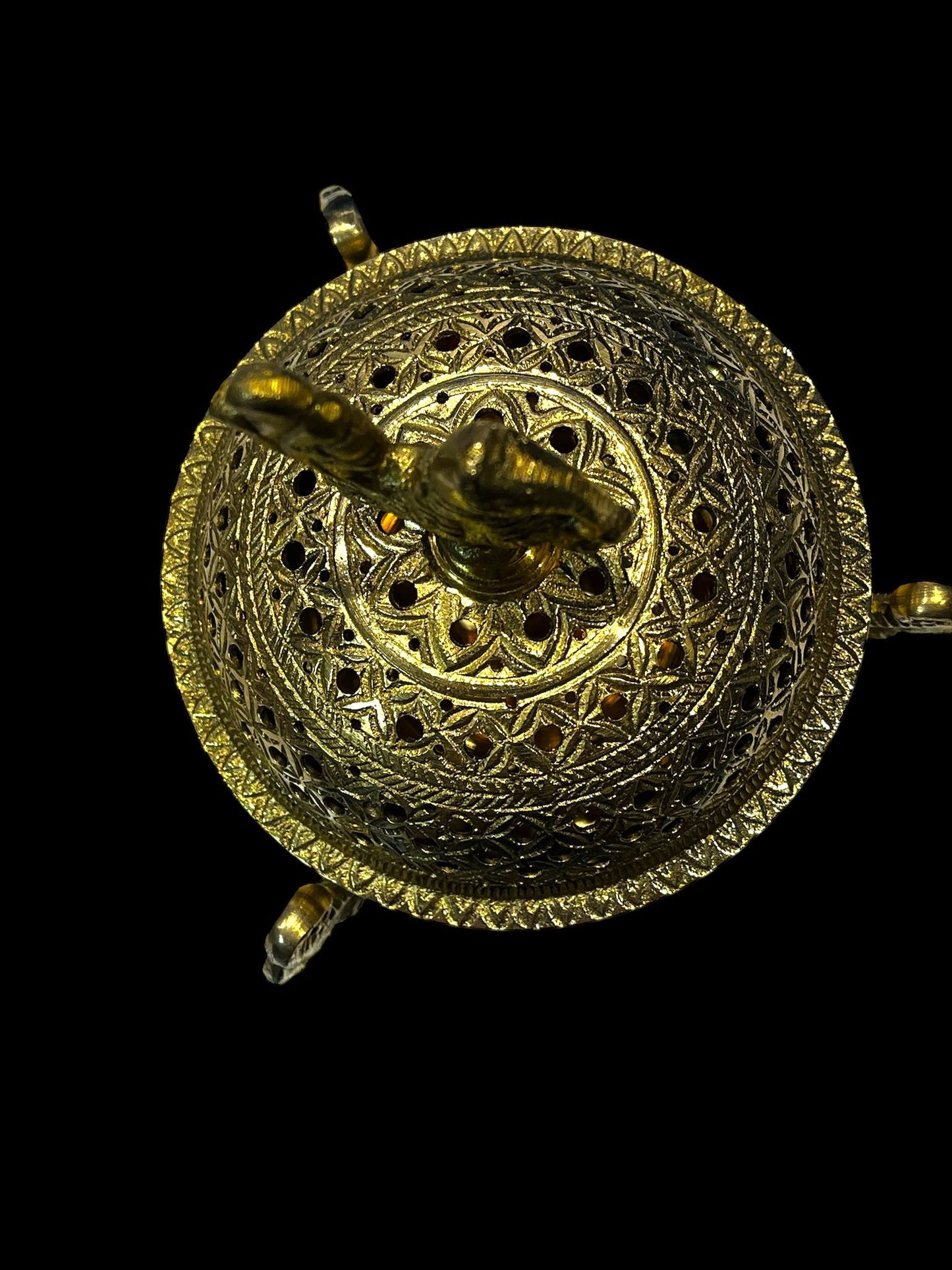Brass Dhoop dani