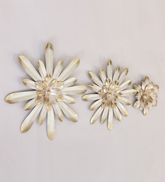 Iron Metal Decorative Flower Wall Hanging Art - Set of 3