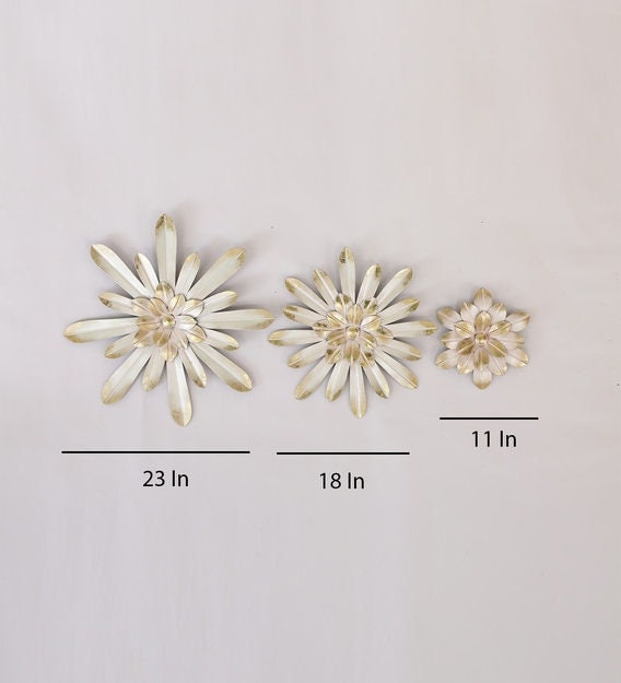 Iron Metal Decorative Flower Wall Hanging Art - Set of 3