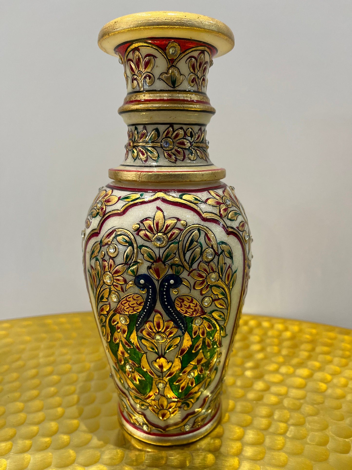 Marble decorative vase with meenakari work