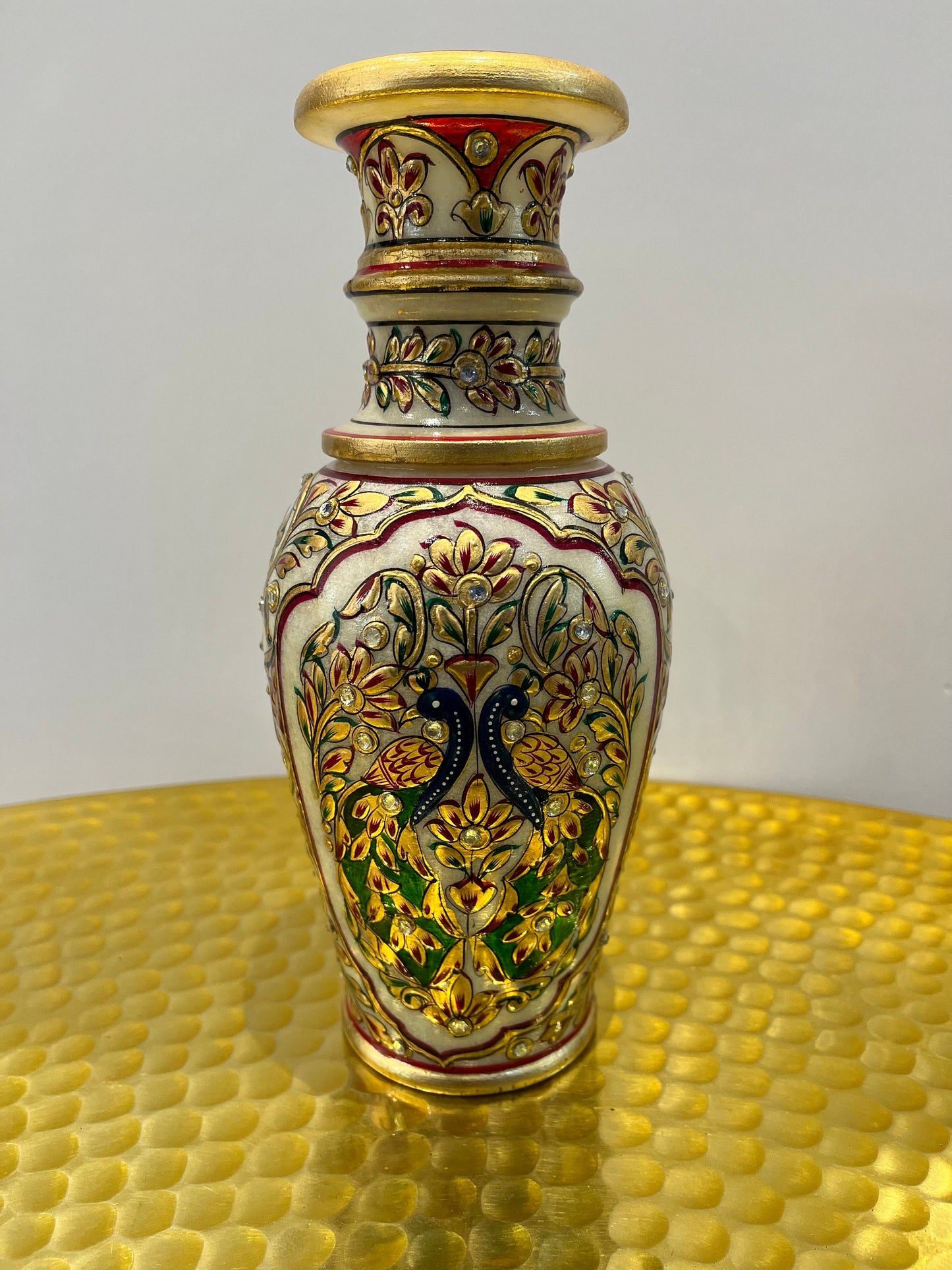 Marble decorative vase with meenakari work