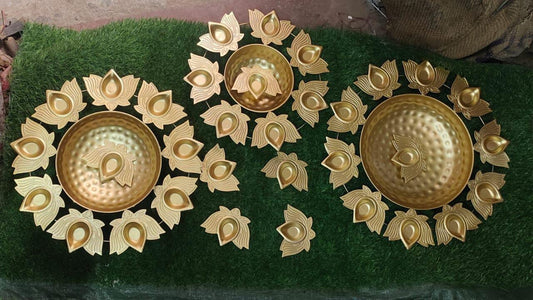 Decorative lamp shaped urli bowl  - Set of 7 pcs, 3 different size urli with 7 diya lamps, Urli bowl, Urli set, Urli with diya,