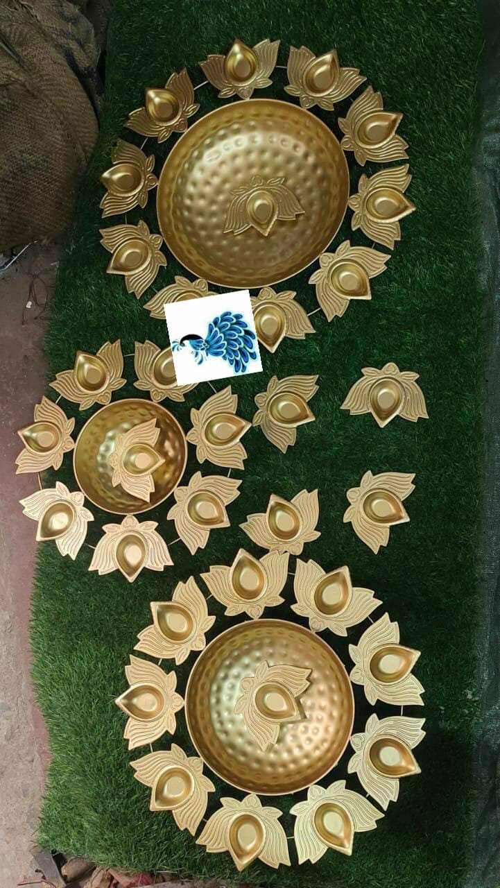 Decorative lamp shaped urli bowl - Set of 7 pcs, 3 different size urli with 7 diya lamps, Urli bowl, Urli set, Urli with diya,