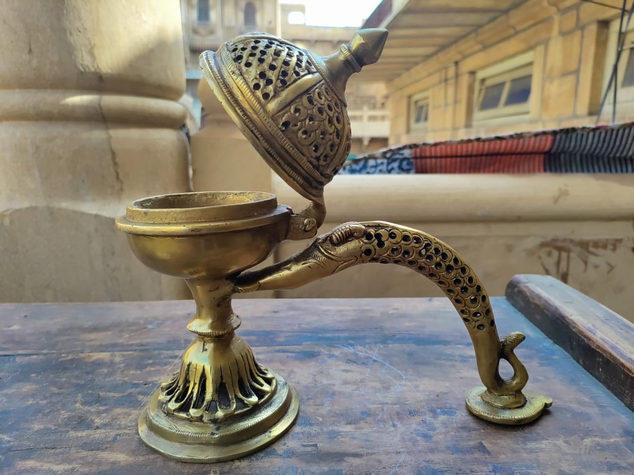 Brass Dhoop dani