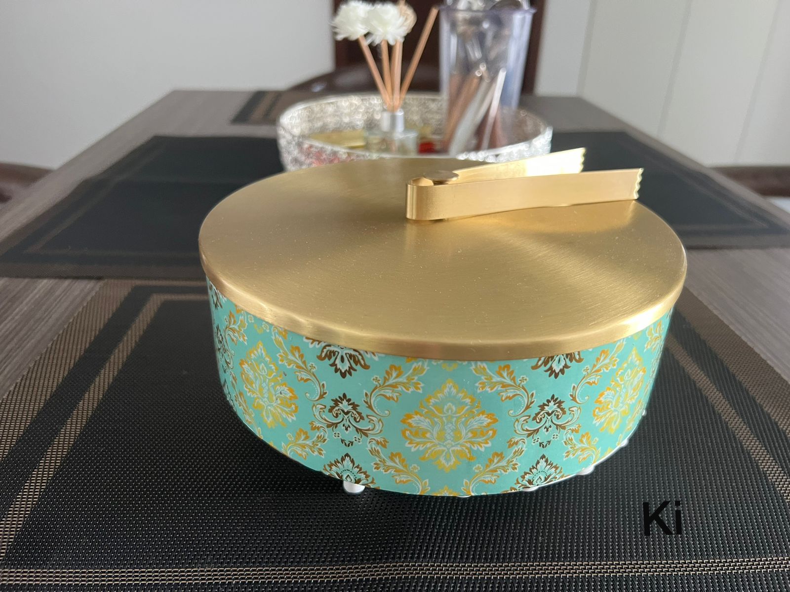 Handcrafted wooden Chapati box. Condiment box/Roti box. – ElementsByAnupa