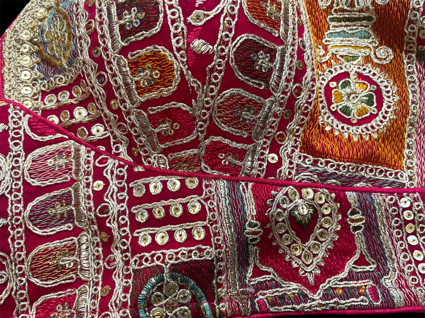 Indian Designer white beads Saree Lehenga Blouse Sleeveless sabyasachi style.