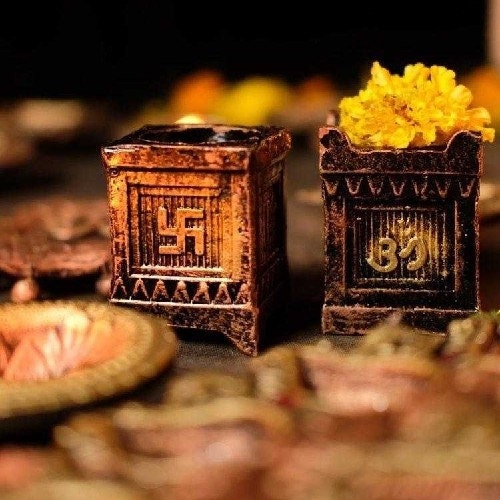 Terracotta Tulsi diwali diya. Set of 2. Diwali decor/ Ganesh chaturthi/ home decor/ Festivals